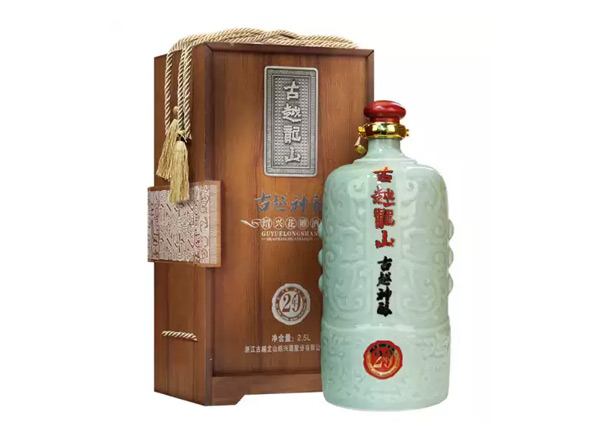 金华回收古越龙山东方古越神酿二十年陈酿花雕酒木盒青瓷2.5L绍兴黄酒行情价格